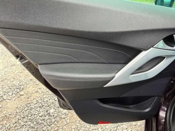 CITROEN DS5 2.0 DS5 D Sport HDi Auto 5dr