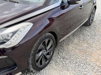CITROEN DS5 2.0 DS5 D Sport HDi Auto 5dr