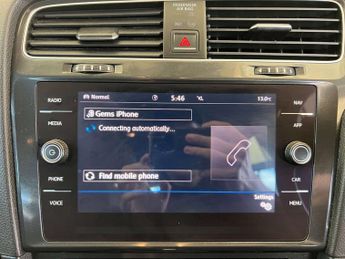 VOLKSWAGEN GOLF 1.4 Golf SE Nav TSi BlueMotion Technology Semi-Auto 5dr