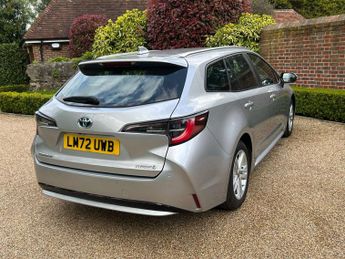 TOYOTA COROLLA 1.8 Corolla Icon Tech HEV CVT 5dr