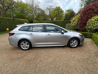 TOYOTA COROLLA 1.8 Corolla Icon Tech HEV CVT 5dr