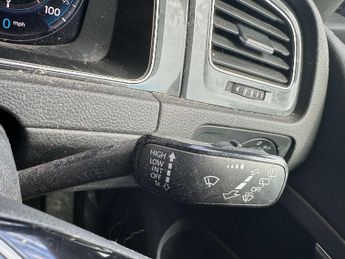 VOLKSWAGEN GOLF e-Golf 5dr