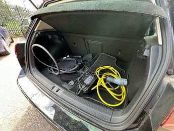 VOLKSWAGEN GOLF e-Golf 5dr