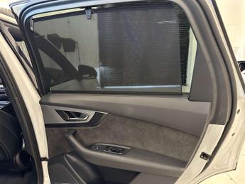 Audi SQ7 4.0 SQ7 TDI Quattro Auto 4WD 5dr