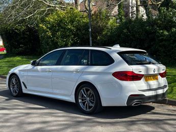 BMW 5 SERIES 2.0 520d xDrive M Sport Auto 4WD 5dr