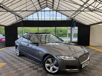 Jaguar XF 2.0 XF Portfolio D AWD Auto 4WD 4dr