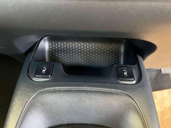 TOYOTA COROLLA 1.8 Corolla Icon Tech HEV CVT 5dr