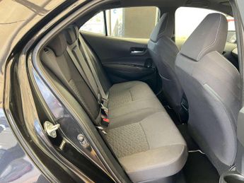 TOYOTA COROLLA 1.8 Corolla Icon Tech HEV CVT 5dr