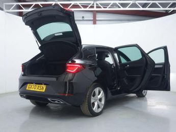 SEAT LEON 1.4 eHybrid 12.8kWh FR Hatchback 5dr Petrol Plug-in Hybrid DSG E