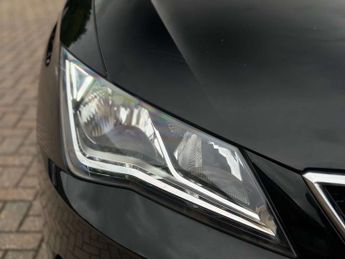 SEAT LEON 1.6 Leon SE Dynamic Technology TDI Semi-Auto 5dr