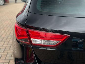 SEAT LEON 1.6 Leon SE Dynamic Technology TDI Semi-Auto 5dr