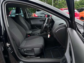 SEAT LEON 1.6 Leon SE Dynamic Technology TDI Semi-Auto 5dr