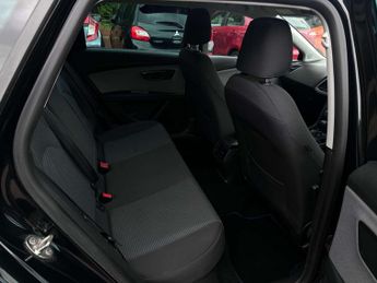 SEAT LEON 1.6 Leon SE Dynamic Technology TDI Semi-Auto 5dr