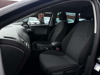 SEAT LEON 1.6 Leon SE Dynamic Technology TDI Semi-Auto 5dr