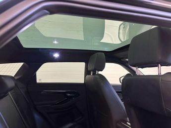 Land Rover RANGE ROVER EVOQUE 2.0 Range Rover Evoque R-Dynamic SE D Auto 4WD 5dr