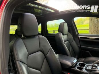 PORSCHE CAYENNE 3.0 Cayenne V6 D Tiptronic S 4WD 5dr