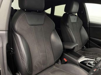 Audi A5 2.0 A5 Sportback 35 TDI MHEV S Line Semi-Auto 5dr