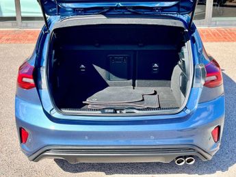 FORD FOCUS 1.5 Focus ST-Line X TDCi Auto 5dr