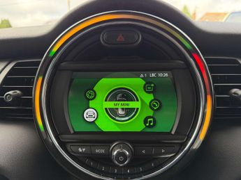 MINI HATCH 1.5 Cooper Classic Auto 3dr