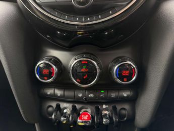 MINI HATCH 1.5 Cooper Classic Auto 3dr