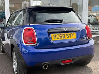 MINI HATCH 1.5 Cooper Classic Auto 3dr