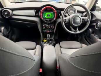 MINI HATCH 1.5 Cooper Classic Auto 3dr