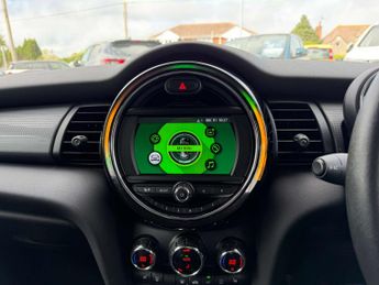 MINI HATCH 1.5 Cooper Classic Auto 3dr