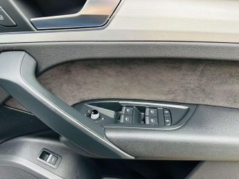 AUDI Q5 2.0 Q5 S Line TDI Quattro Semi-Auto 4WD 5dr