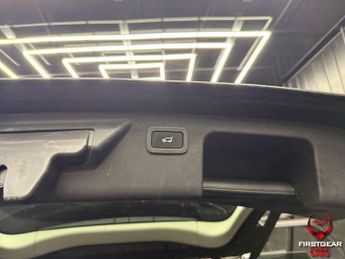 Land Rover Discovery Sport 2.0 TD4 SE Tech SUV 5dr Diesel Auto 4WD Euro 6 (s/s) (180 ps)