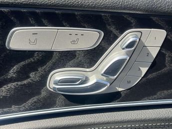 Mercedes-Benz E-CLASS 2.0 E 300 AMG Line Premium de Auto 5dr