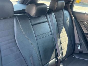 Mercedes-Benz E-CLASS 2.0 E 300 AMG Line Premium de Auto 5dr