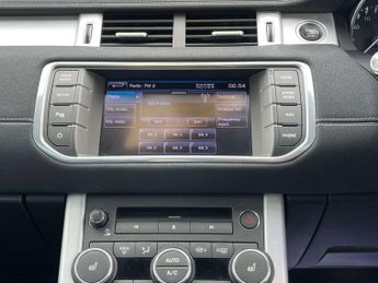 Land Rover RANGE ROVER EVOQUE 2.2 Range Rover Evoque Dynamic SD4 Auto 4WD 5dr