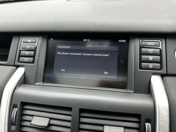 Land Rover DISCOVERY SPORT 2.0 Discovery Sport Black HSE TD4 Auto 4WD 5dr