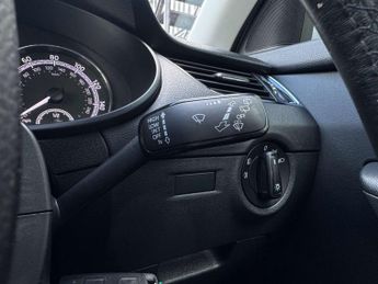 SKODA OCTAVIA 1.5 Octavia SE TSi Semi-Auto 5dr