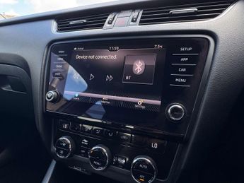 SKODA OCTAVIA 1.5 Octavia SE TSi Semi-Auto 5dr