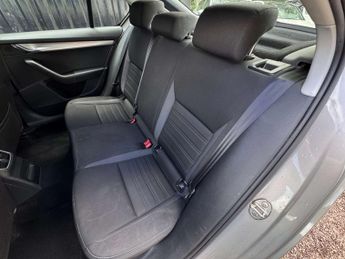 SKODA OCTAVIA 1.5 Octavia SE TSi Semi-Auto 5dr