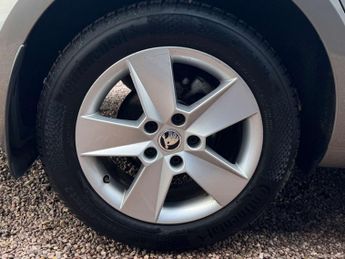 SKODA OCTAVIA 1.5 Octavia SE TSi Semi-Auto 5dr