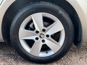 SKODA OCTAVIA 1.5 Octavia SE TSi Semi-Auto 5dr