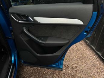 AUDI Q3 2.0 Q3 S Line+ TDI Quattro Semi-Auto 4WD 5dr