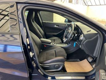 MERCEDES-BENZ A-CLASS 2.1 A 200 D AMG Line Premium Auto 5dr