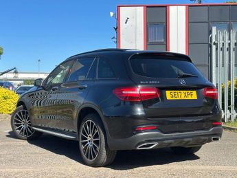 MERCEDES-BENZ GLC 2.1 GLC220d AMG Line (Premium) SUV 5dr Diesel G-Tronic 4MATIC Eu