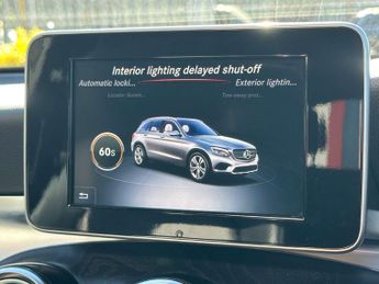 MERCEDES-BENZ GLC 2.1 GLC220d AMG Line (Premium) SUV 5dr Diesel G-Tronic 4MATIC Eu