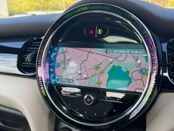 MINI HATCH Cooper S Electric Level 3 3dr - NATIONAL DELIVERY*