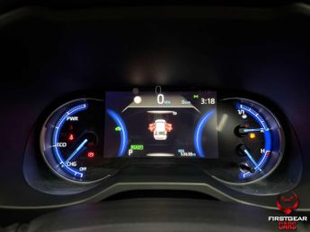 Toyota RAV4 2.5 VVT-h Design SUV 5dr Petrol Hybrid CVT Euro 6 (s/s) (218 ps)