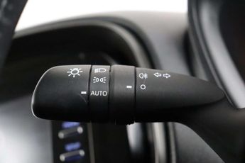 Toyota Aygo X 1.0 VVT-i Pure x-shift Euro 6 (s/s) 5dr