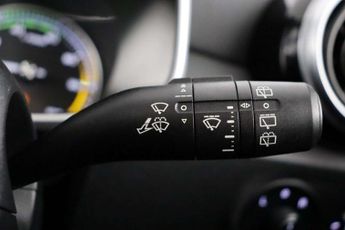 MG MG ZS 44.5kWh Exclusive Auto 5dr