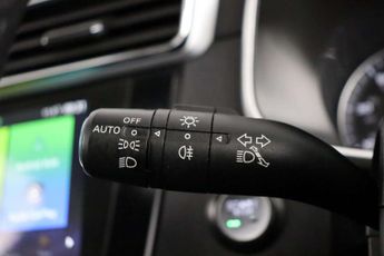 MG MG ZS 44.5kWh Exclusive Auto 5dr