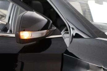 MG MG ZS 44.5kWh Exclusive Auto 5dr