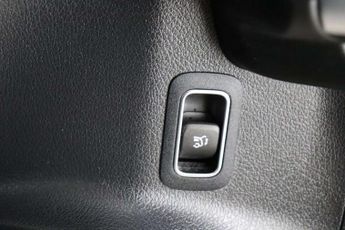 Mercedes-Benz GLA 2.0 GLA200d AMG Line (Executive) 8G-DCT Euro 6 (s/s) 5dr