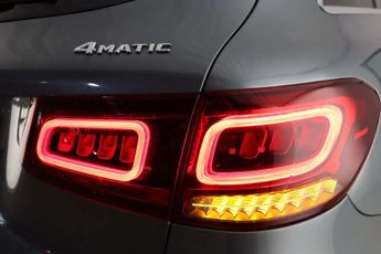 Mercedes-Benz GLC 2.0 GLC300e 13.5kWh AMG Line G-Tronic+ 4MATIC Euro 6 (s/s) 5dr